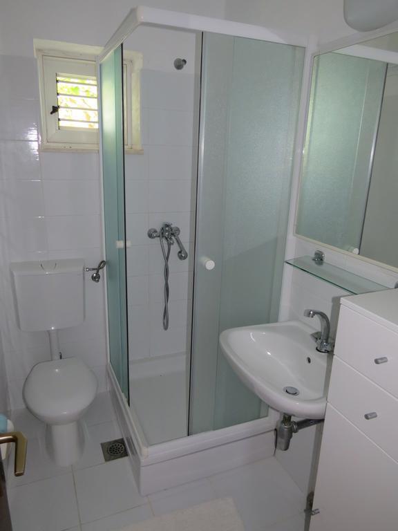 Apartments Lovric - 30 Meters To The Beach Trogir Eksteriør bilde