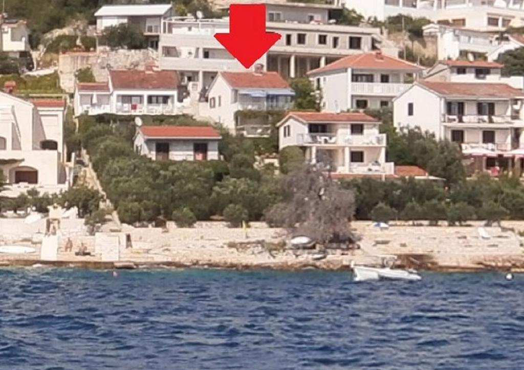 Apartments Lovric - 30 Meters To The Beach Trogir Eksteriør bilde