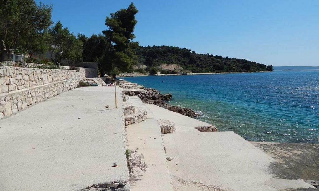 Apartments Lovric - 30 Meters To The Beach Trogir Eksteriør bilde