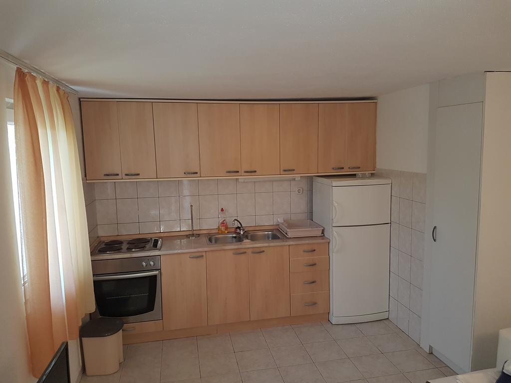 Apartments Lovric - 30 Meters To The Beach Trogir Eksteriør bilde